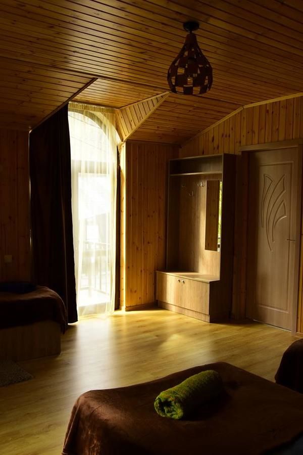 Гостевой дом Wooden Guesthouse Степанцминда-19